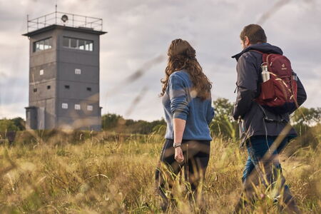 Blick auf den ehemaligen Grenzturm bei Katharinenberg