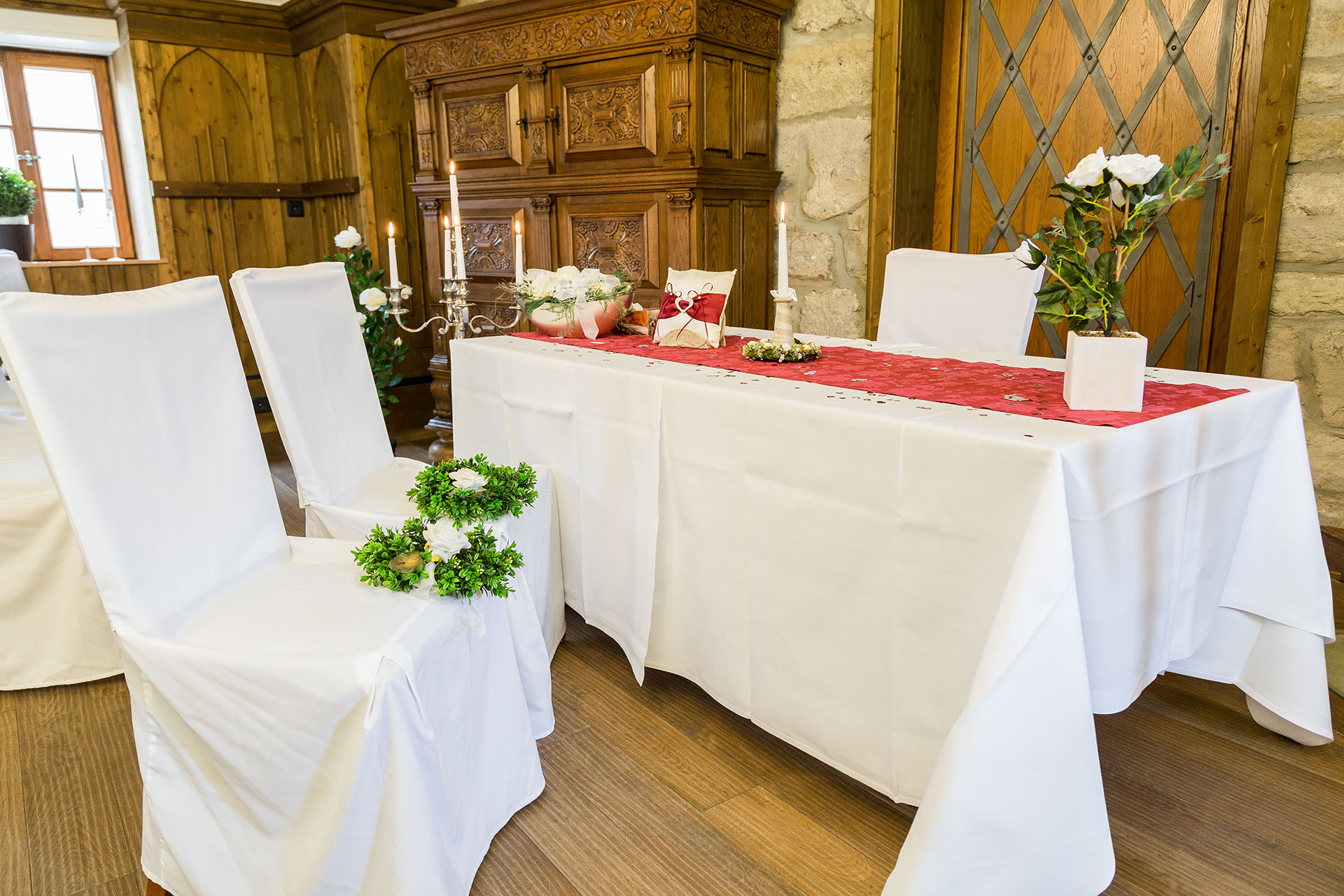 Heiraten in Treffurt - auf Burg Normannstein oder im Ratssaal